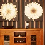 Apartment Schlueterstrasse By Interhome